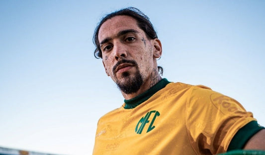 MIRASSOL VESTE HISTÓRIA: SEGUNDO LOTE DA CAMISA INSPIRADA NA SELEÇÃO TRICAMPEÃ CHEGA AO MERCADO