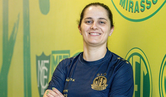 Mirassol contrata Carine Bosetti como primeira treinadora da equipe feminina